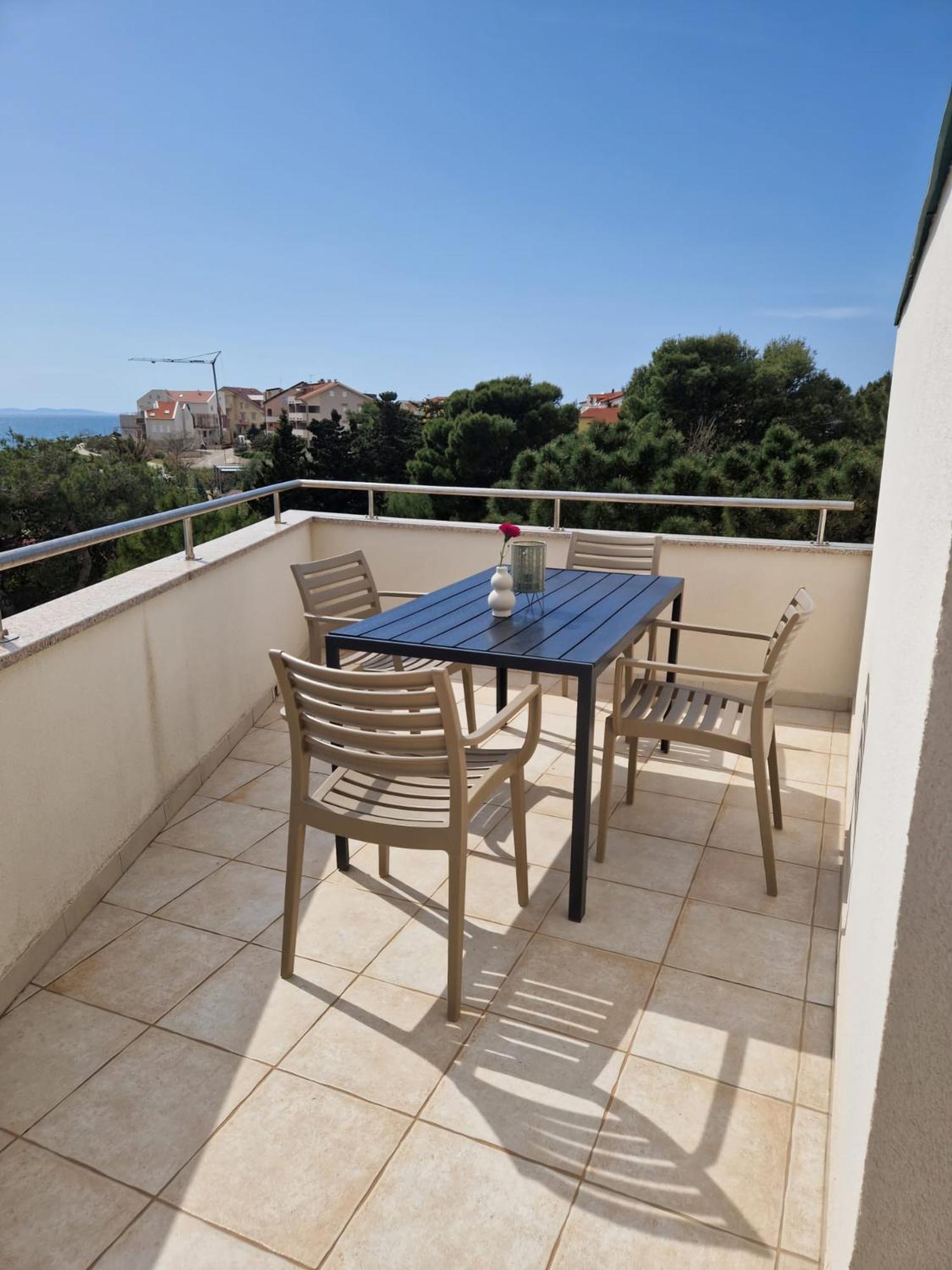 Apartments Franko Povljana Dış mekan fotoğraf